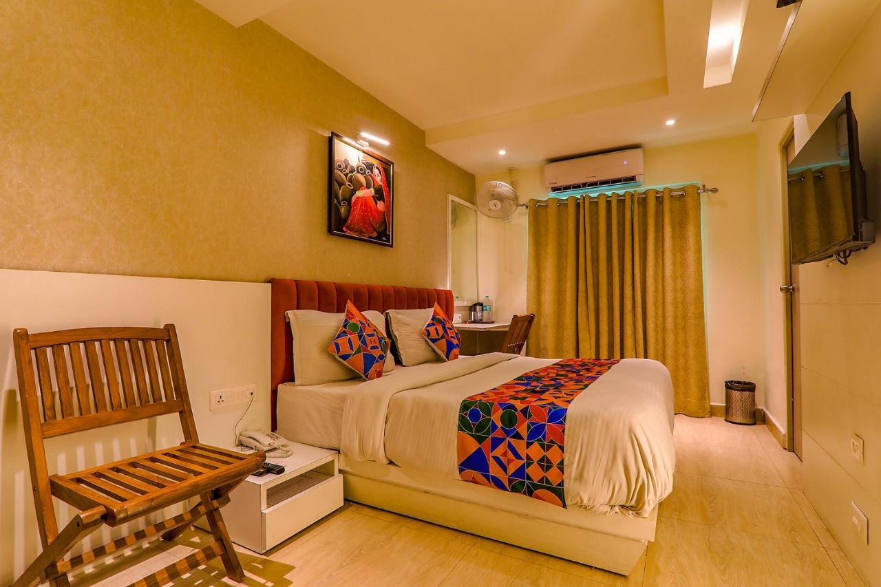 Townhouse Geetraj Near Shalimar Gateway Hotel Lucknow