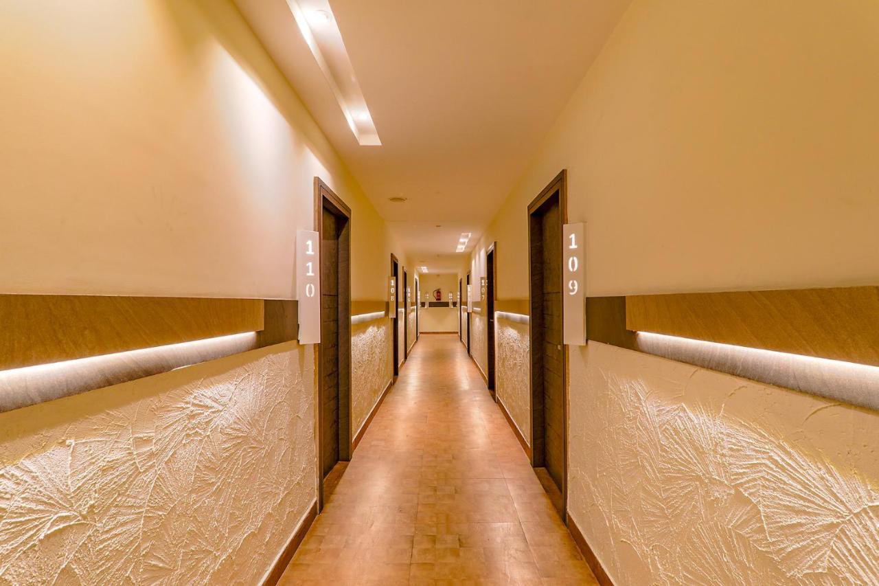 Hotel Townhouse Geetraj Near Shalimar Gateway