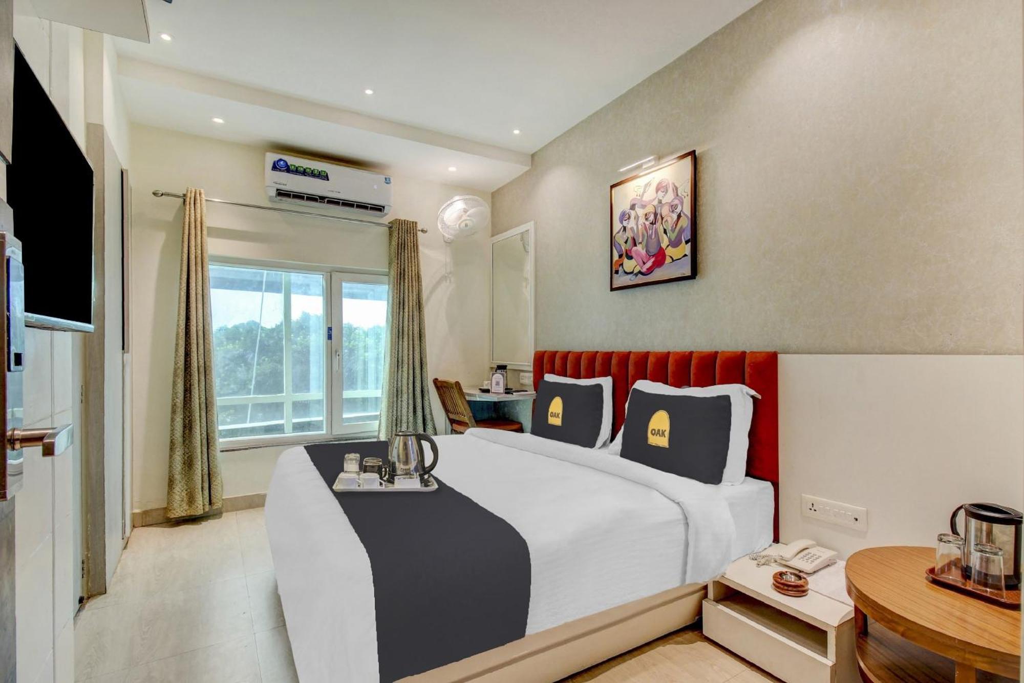 Hotel Townhouse Geetraj Near Shalimar Gateway 3*