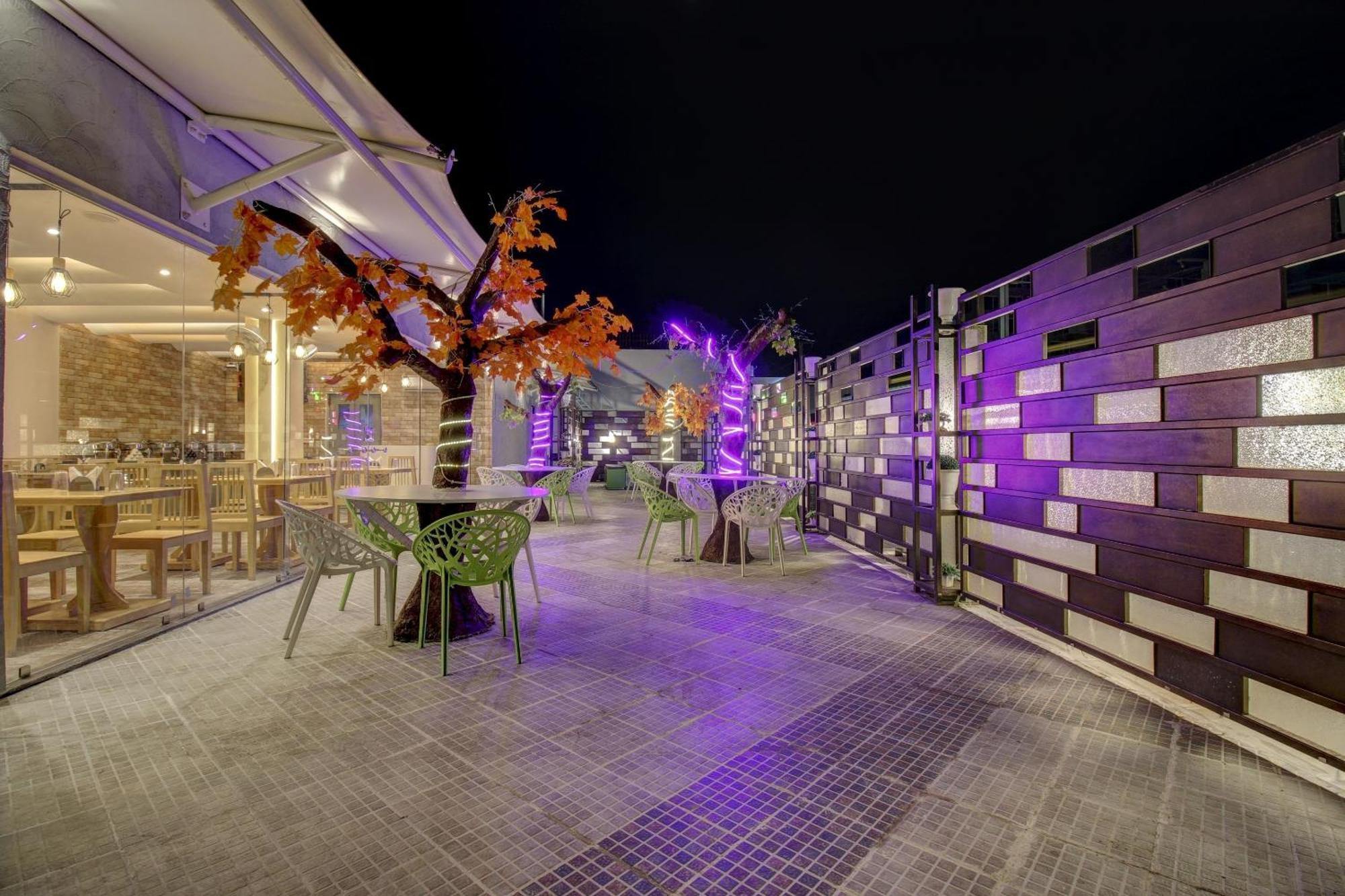 Hotel Townhouse Geetraj Near Shalimar Gateway Lucknow