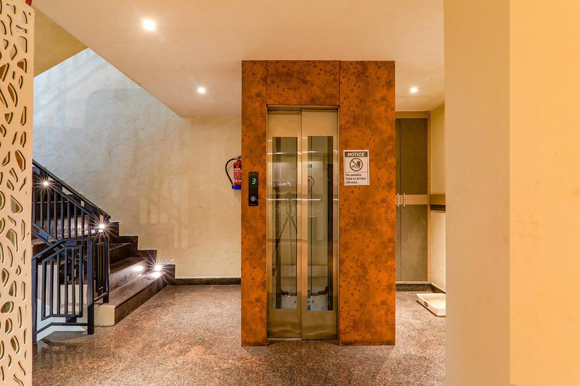 Hotel Fabhotel Geetraj Palace 3*